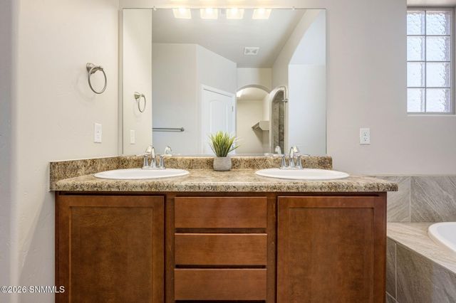 4864 Sonoran Avenue, Las Cruces, NM 88012