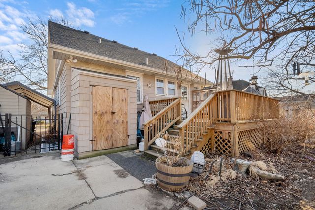 320 7th Street, Downers Grove, IL 60515