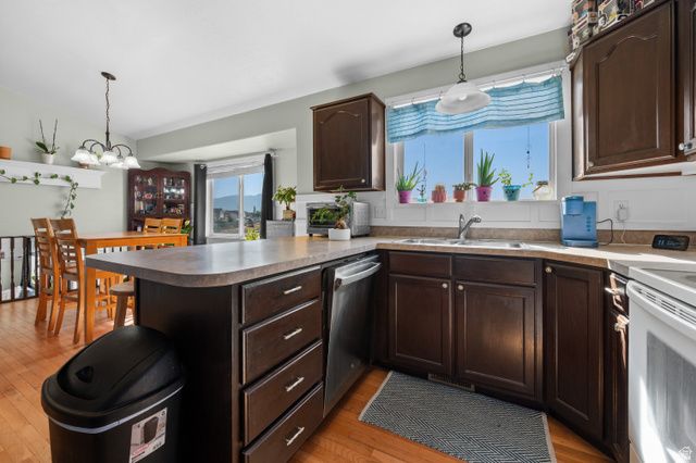 2821 W 2330 S, Syracuse, UT 84075