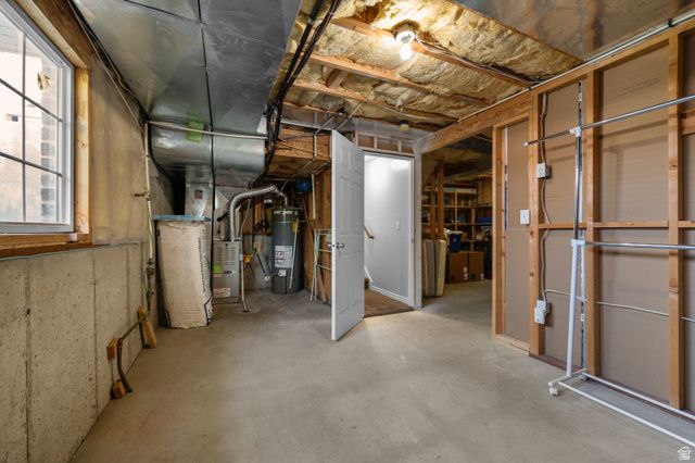 2821 W 2330 S, Syracuse, UT 84075