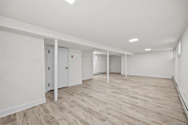 11512 197th Street, Saint Albans, NY 11412