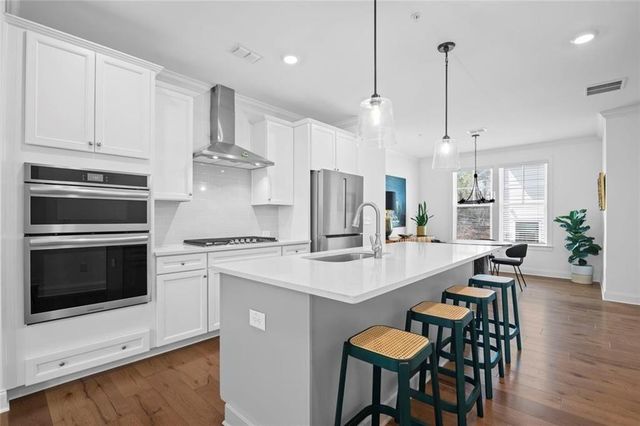 6623 Beacon Drive, Sandy Springs, GA 30328