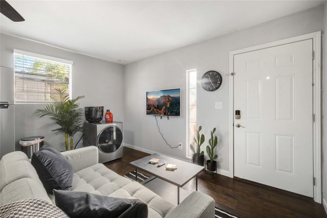 1227 Wilbur Street, Dallas, TX 75224