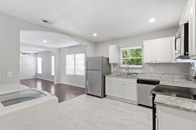 1227 Wilbur Street, Dallas, TX 75224