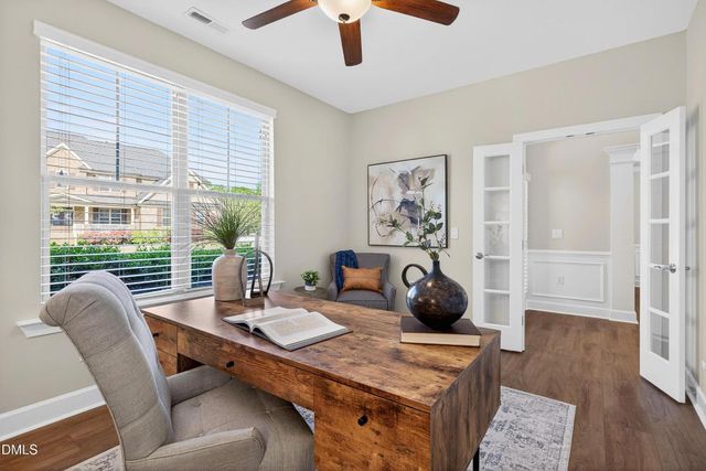 836 Boone Ridge Lane, Cary, NC 27519