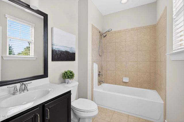 836 Boone Ridge Lane, Cary, NC 27519