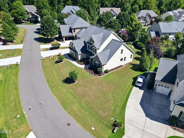 836 Boone Ridge Lane, Cary, NC 27519