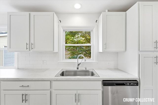 1910 Covington Drive, Grand Rapids, MI 49506