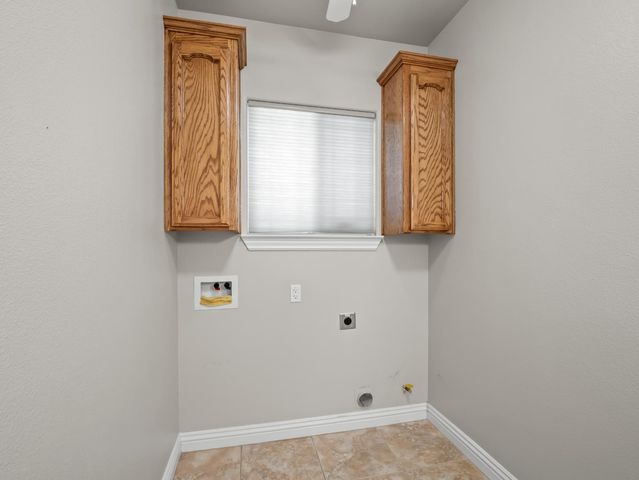 16389 Monreal Road, Madera, CA 93636