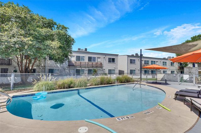 2200 Dickson DR 217, Austin, TX 78704