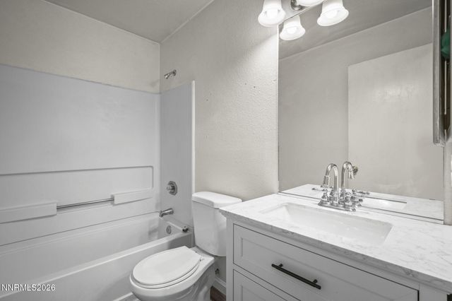 6355 E Chinook Court, Sun Valley, NV 89433