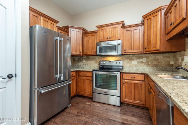 5891 Foxdale Loop, Southaven, MS 38672