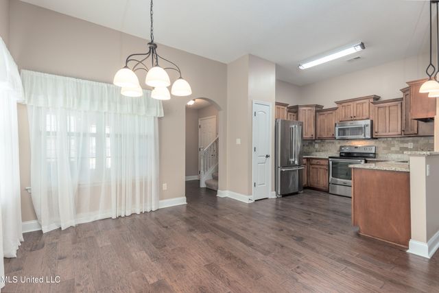 5891 Foxdale Loop, Southaven, MS 38672