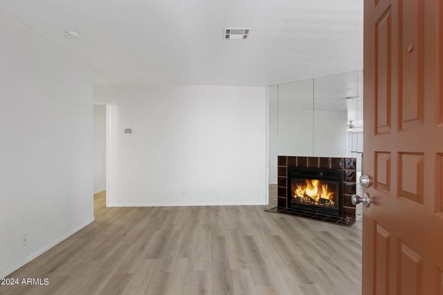 20235 N 3rd Drive 8, Phoenix, AZ 85027