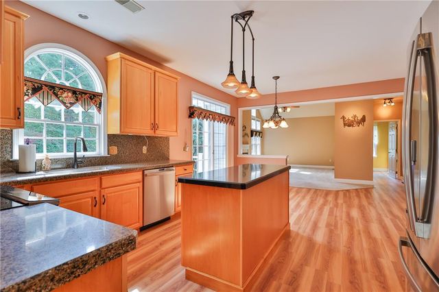 4295 Kathi Drive, Bethlehem City, PA 18017
