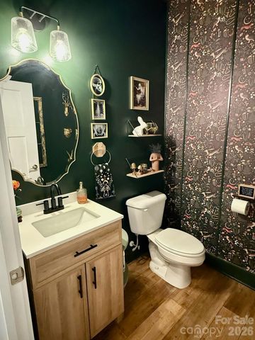 526 Cardwell Lane, Fletcher, NC 28732