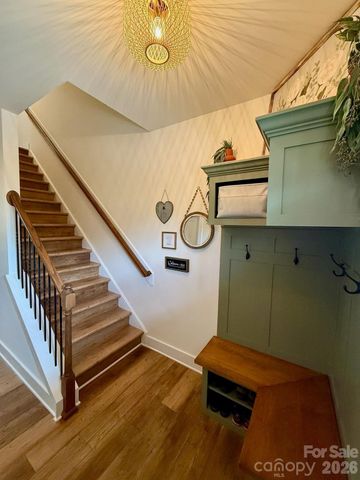 526 Cardwell Lane, Fletcher, NC 28732