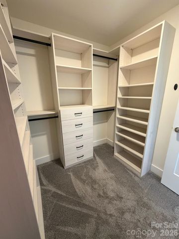 526 Cardwell Lane, Fletcher, NC 28732