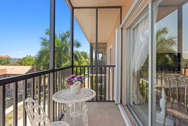 750 BURLINGTON AVENUE N 3C, St Petersburg, FL 33701