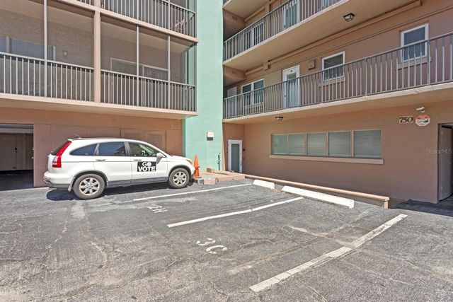 750 BURLINGTON AVENUE N 3C, St Petersburg, FL 33701
