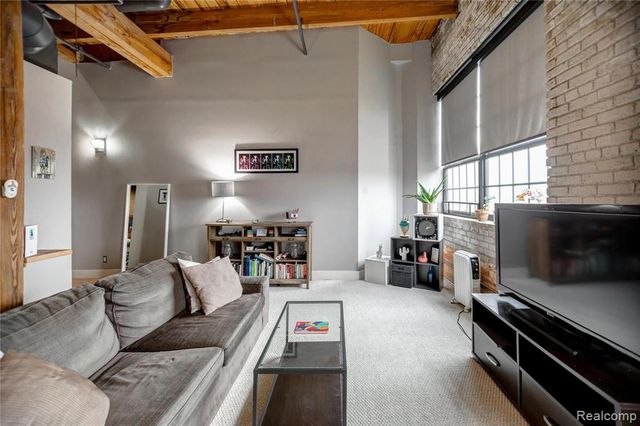 6533 E Jefferson Avenue 417, Detroit, MI 48207