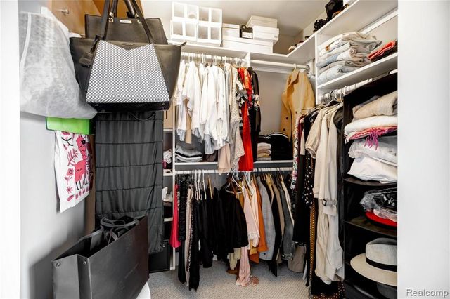 6533 E Jefferson Avenue 417, Detroit, MI 48207