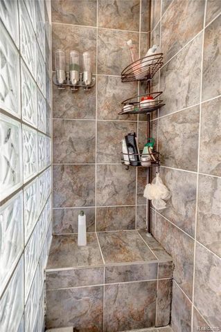 6533 E Jefferson Avenue 417, Detroit, MI 48207