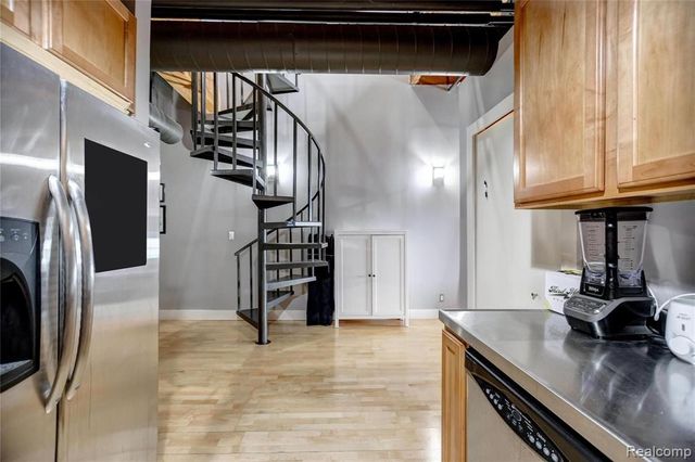 6533 E Jefferson Avenue 417, Detroit, MI 48207