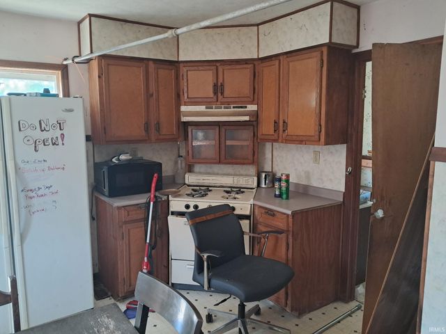 1810 Werwinski Street, South Bend, IN 46628