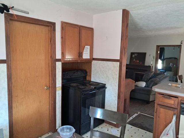 1810 Werwinski Street, South Bend, IN 46628