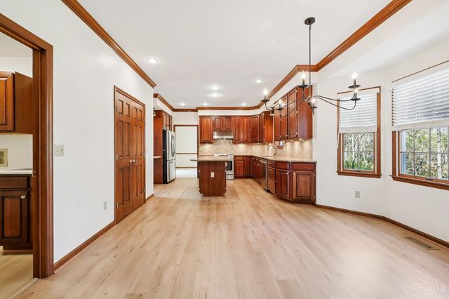 6684 Powner Farm Drive, Green Twp, OH 45248