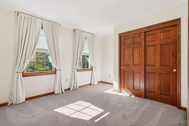 6684 Powner Farm Drive, Green Twp, OH 45248