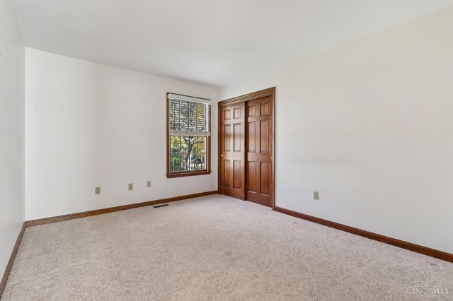 6684 Powner Farm Drive, Green Twp, OH 45248