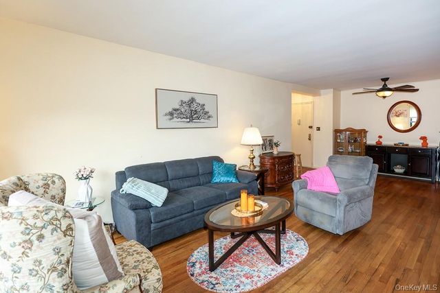 226-26 Union Turnpike 6H, Oakland Gardens, NY 11364