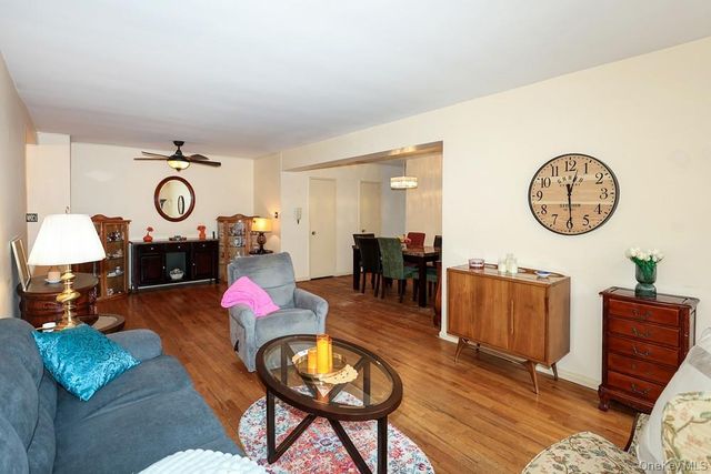 226-26 Union Turnpike 6H, Oakland Gardens, NY 11364