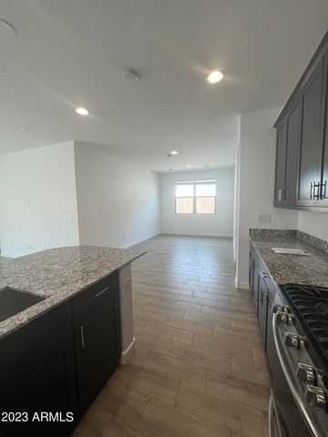 11148 W Parkway Drive, Tolleson, AZ 85353