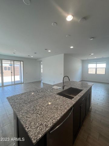 11148 W Parkway Drive, Tolleson, AZ 85353