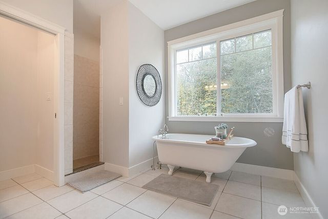 140 Nordstrom Lane, Kelso, WA 98626