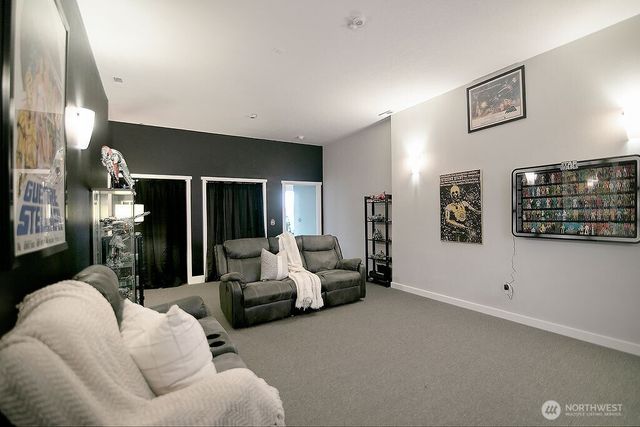 140 Nordstrom Lane, Kelso, WA 98626