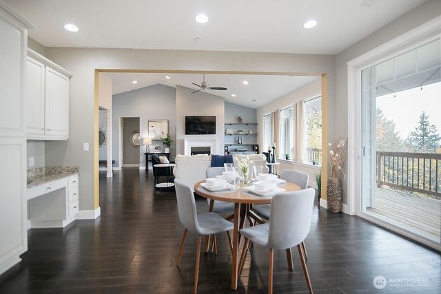 140 Nordstrom Lane, Kelso, WA 98626