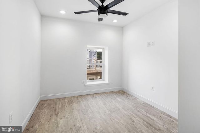 2144 N 8TH ST, Philadelphia, PA 19122