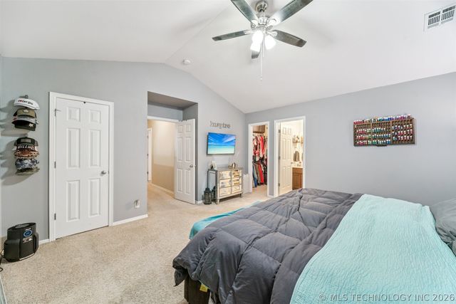 4007 W 103rd Place S, Jenks, OK 74037