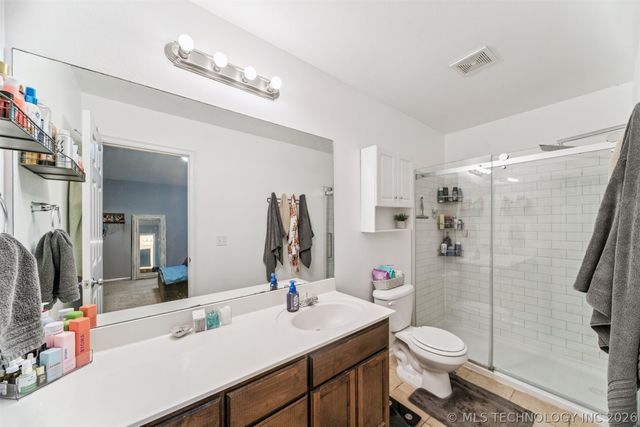 4007 W 103rd Place S, Jenks, OK 74037