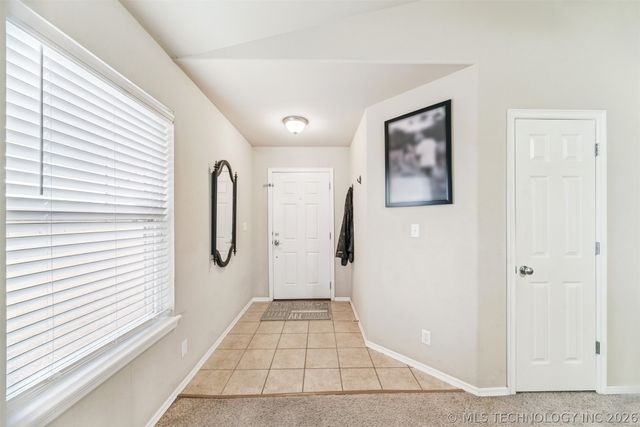 4007 W 103rd Place S, Jenks, OK 74037