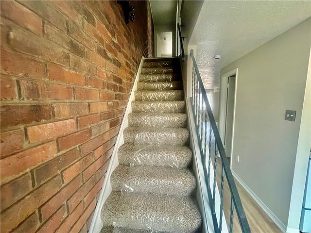 446 Crosby Dr, Canonsburg, PA 15317