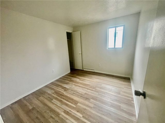 446 Crosby Dr, Canonsburg, PA 15317