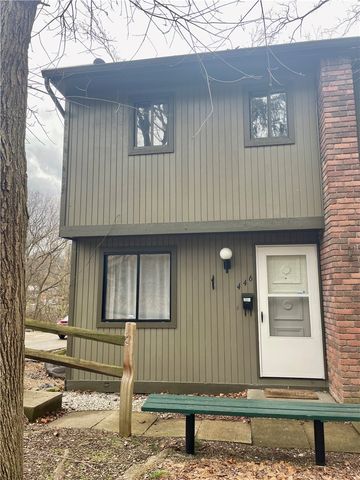 446 Crosby Dr, Canonsburg, PA 15317