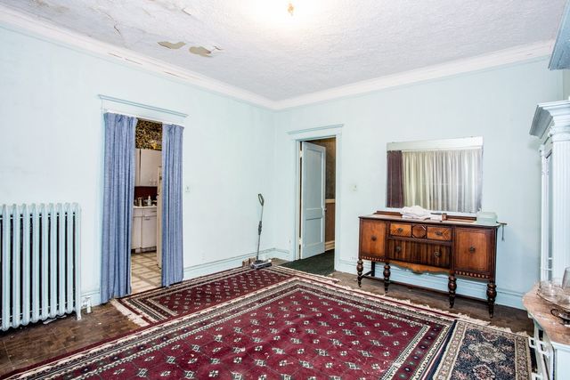 6646 S Minerva Avenue, Chicago, IL 60637