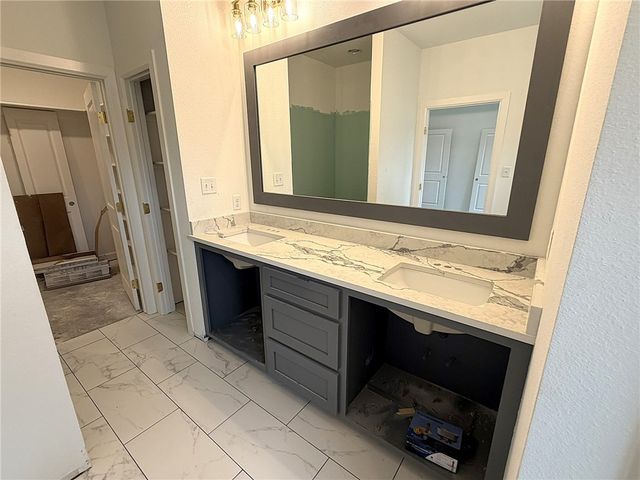 1318 Big Oak Drive, Alma, AR 72921