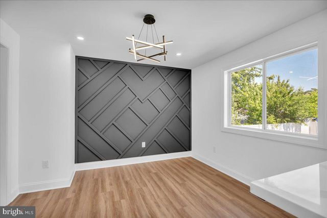 2504 CHURCH RD, Cinnaminson, NJ 08077